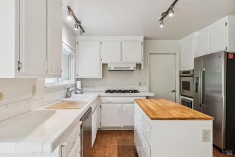 230 Flint Court Sonoma CA 95476