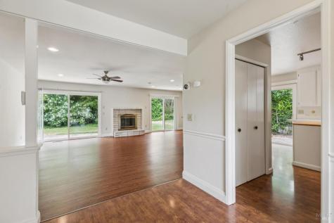 230 Flint Court Sonoma CA 95476