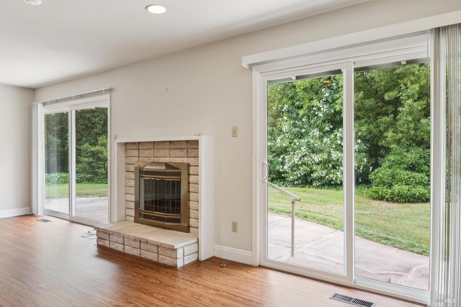 230 Flint Court Sonoma CA 95476