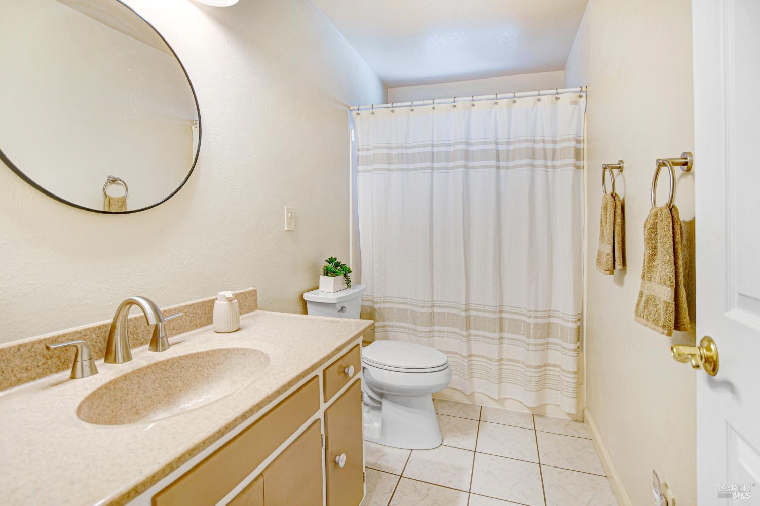 530 Bloomfield Road Sebastopol CA 95472