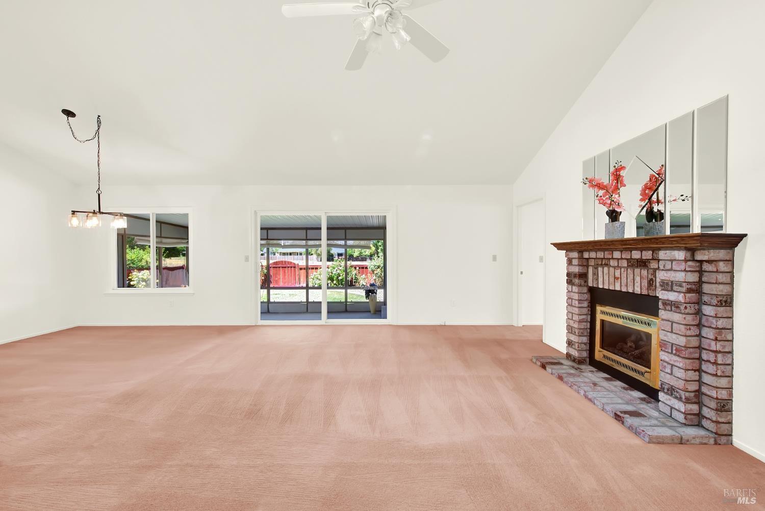 202 White Sands Drive Vacaville CA 95687