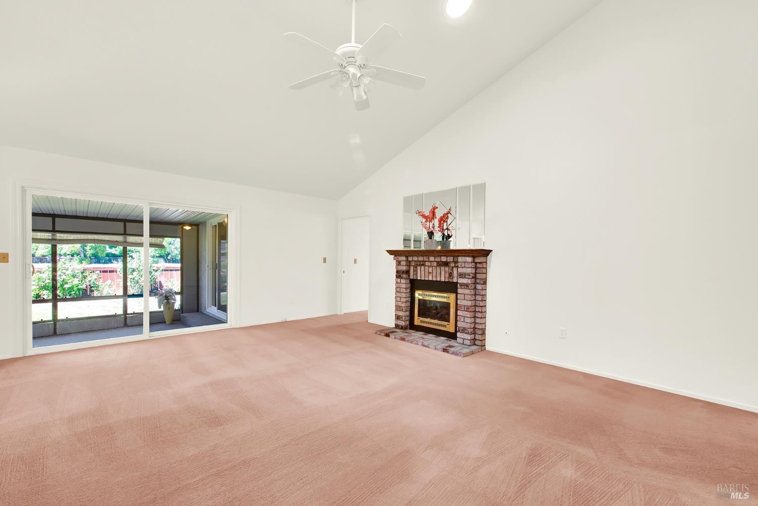 202 White Sands Drive Vacaville CA 95687