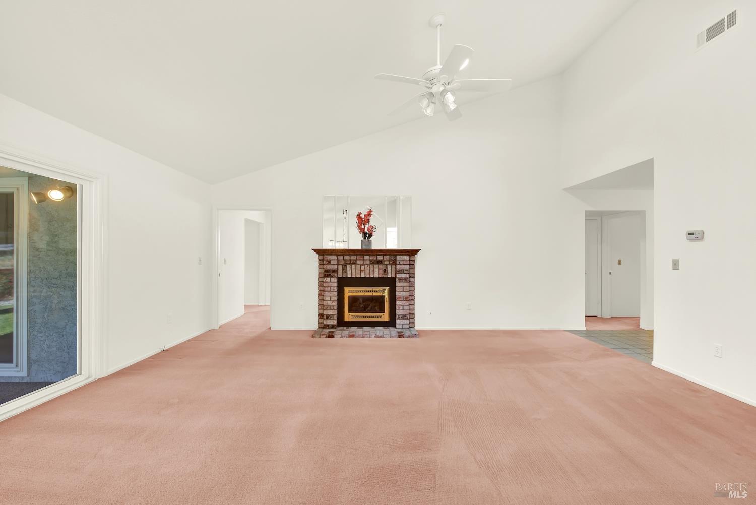 202 White Sands Drive Vacaville CA 95687