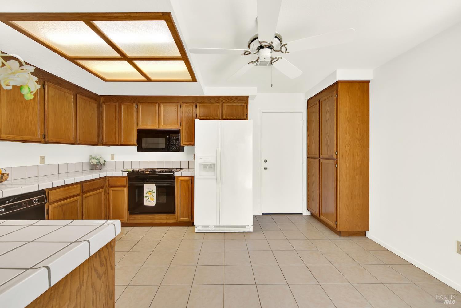 202 White Sands Drive Vacaville CA 95687