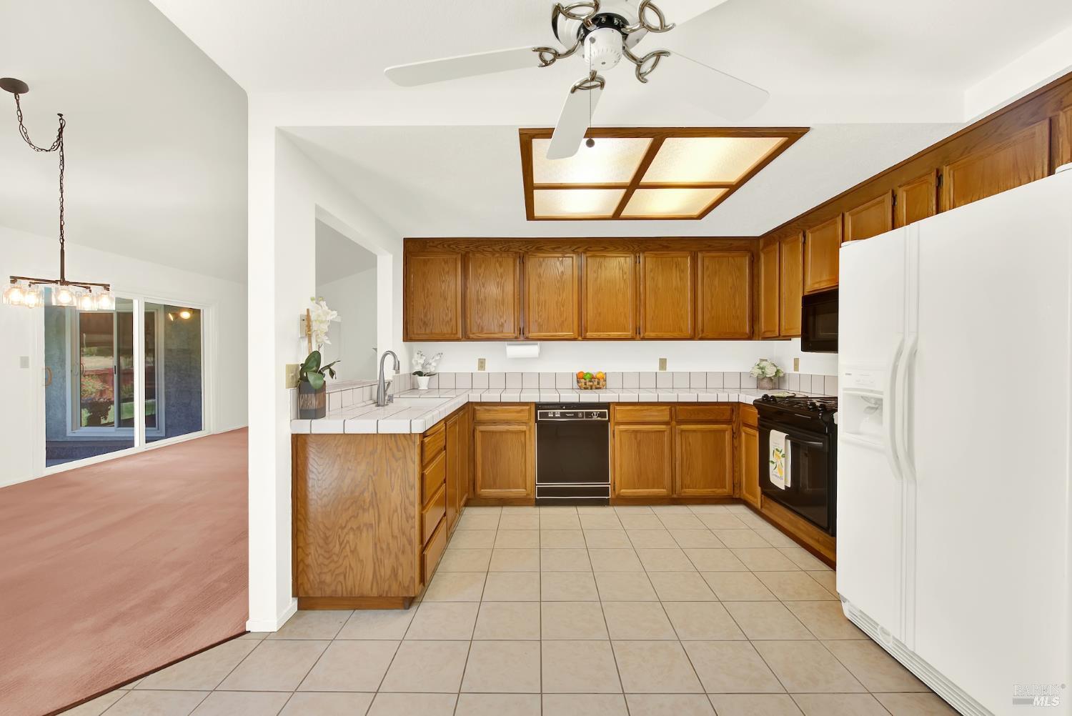 202 White Sands Drive Vacaville CA 95687