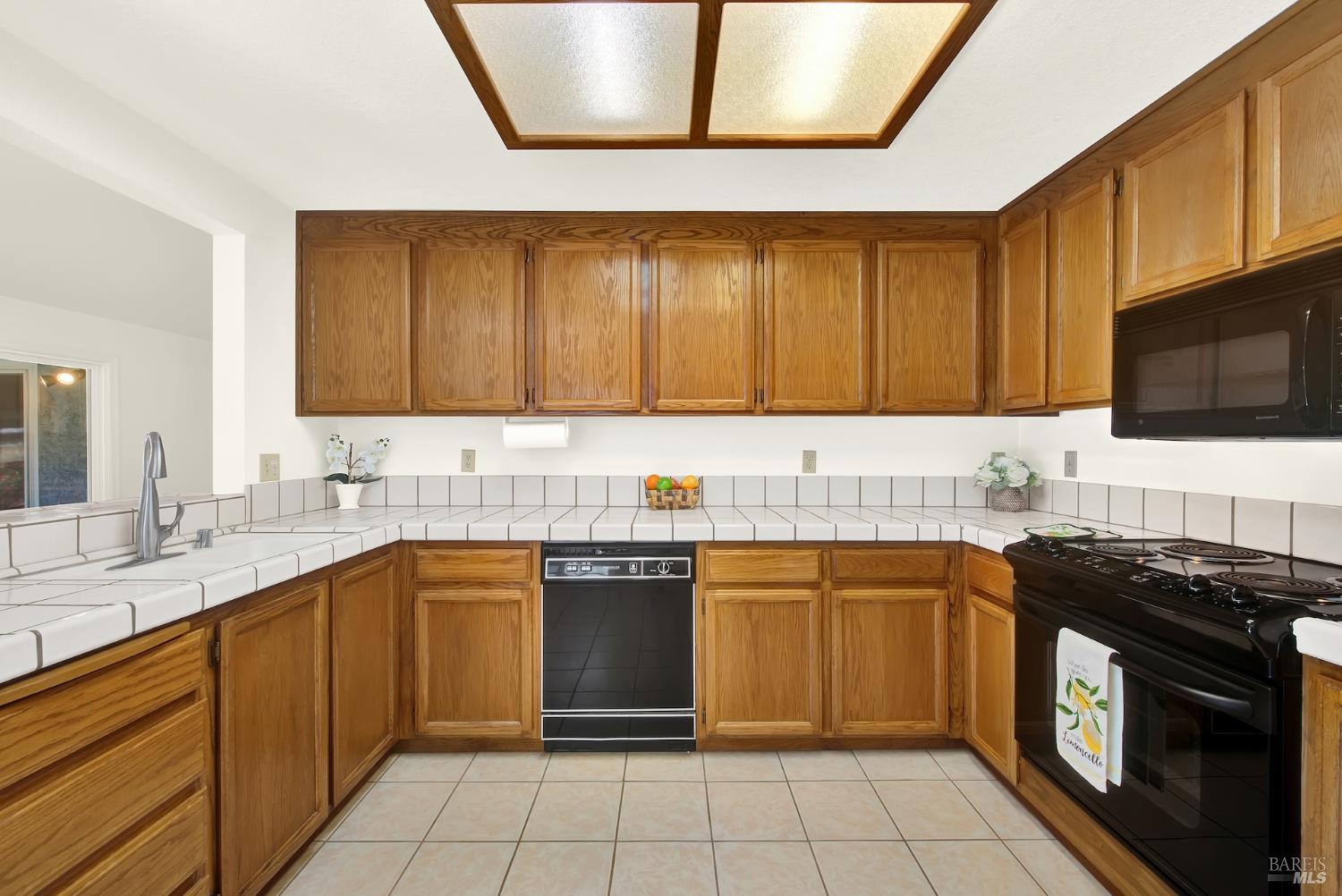 202 White Sands Drive Vacaville CA 95687