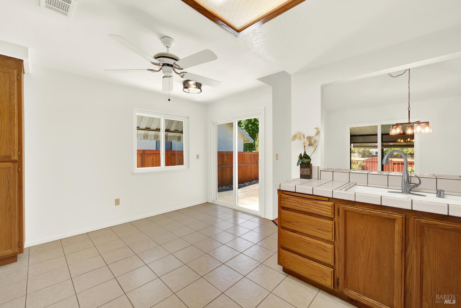 202 White Sands Drive Vacaville CA 95687