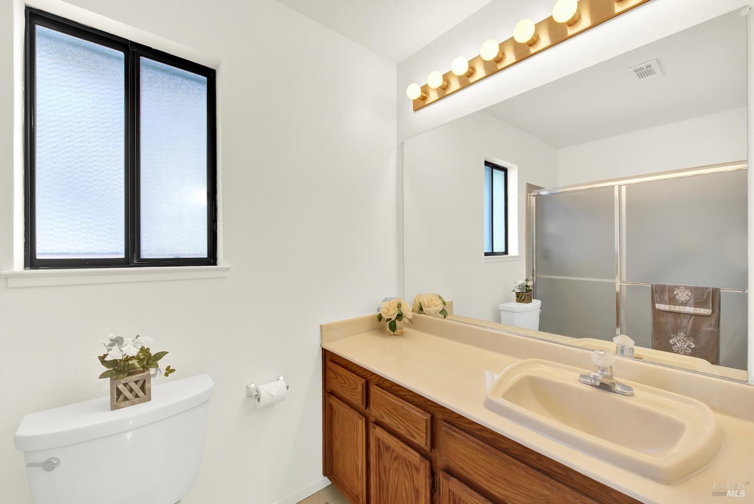 202 White Sands Drive Vacaville CA 95687
