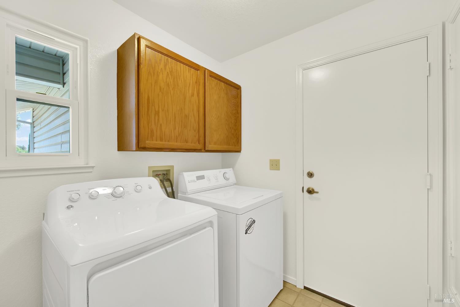 202 White Sands Drive Vacaville CA 95687