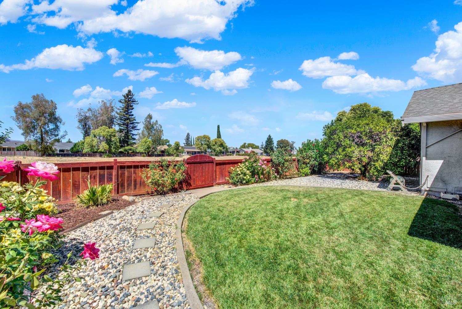 202 White Sands Drive Vacaville CA 95687