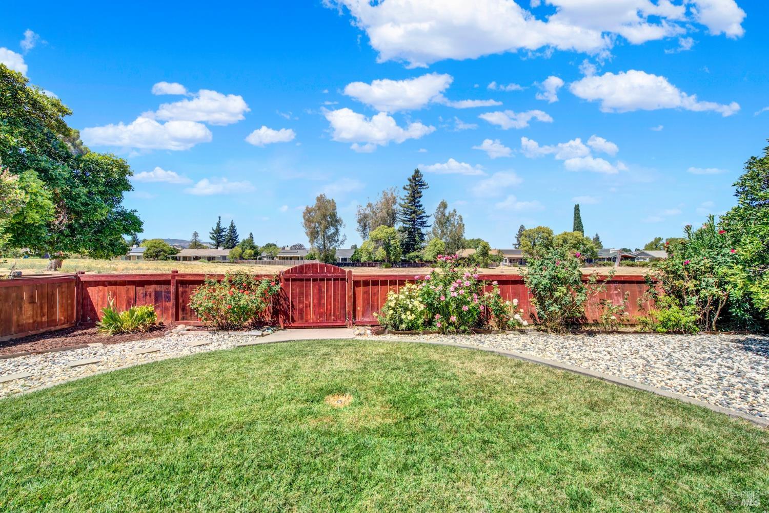 202 White Sands Drive Vacaville CA 95687