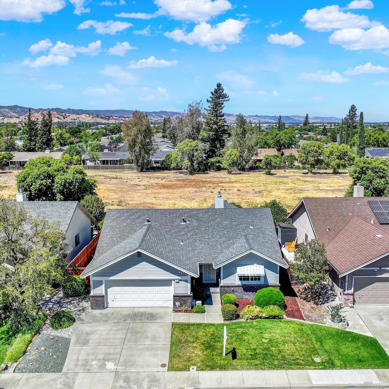 202 White Sands Drive Vacaville CA 95687