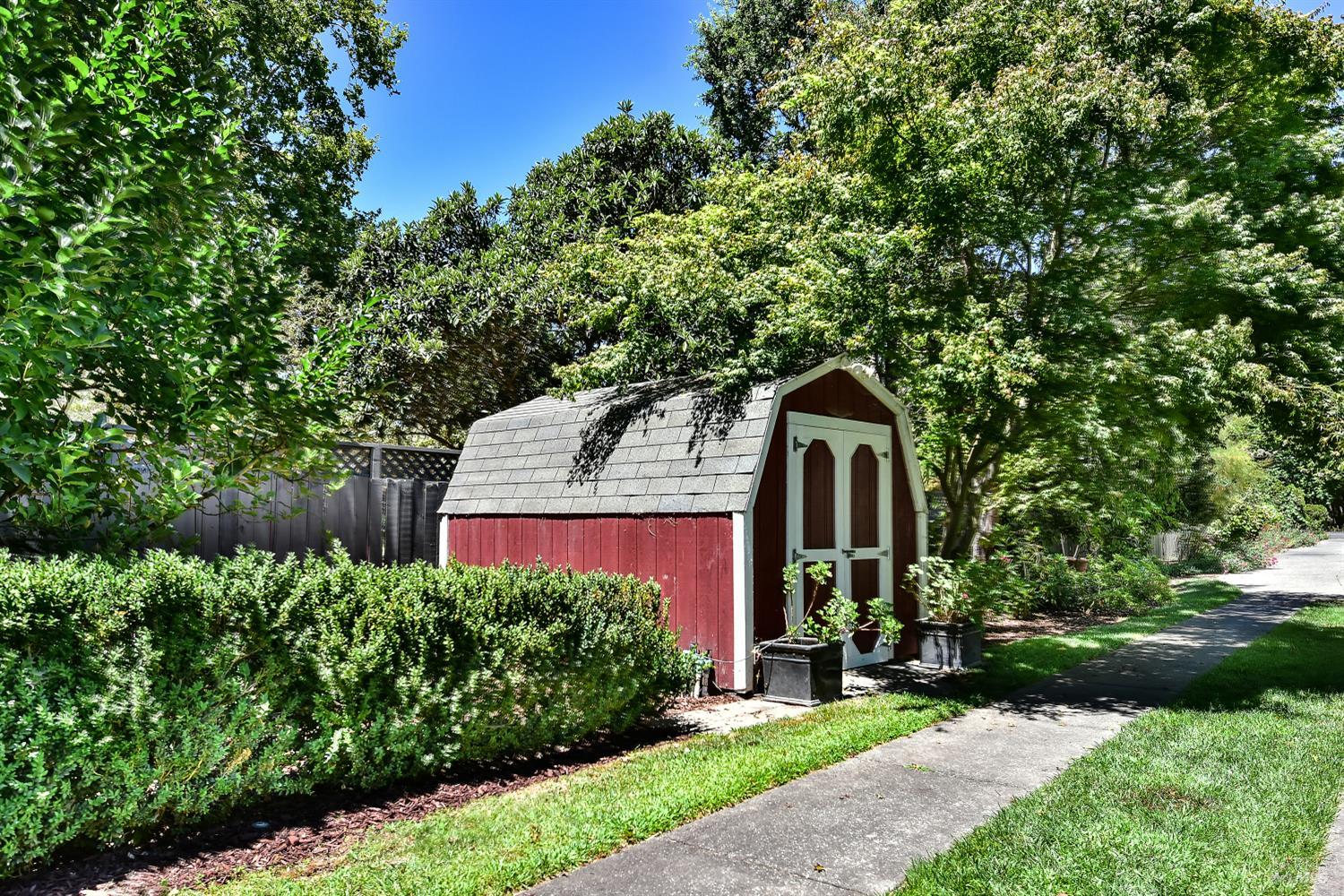 273 Napa Road Sonoma CA 95476