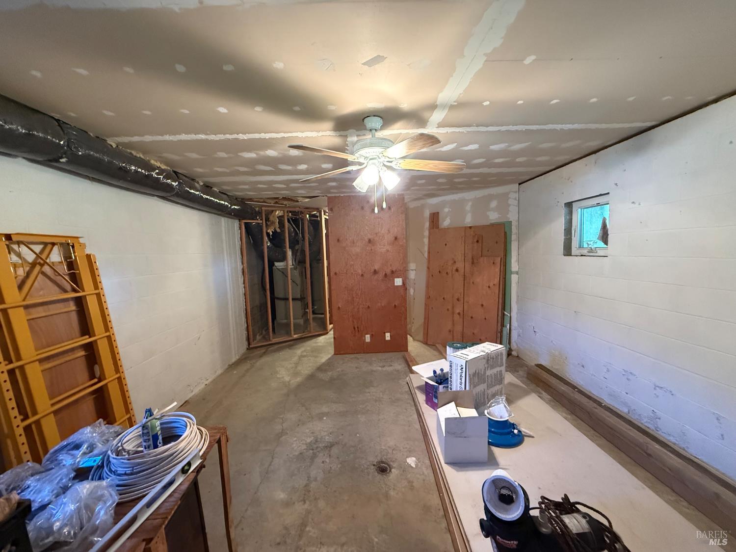 46960 Fox Rock Road Laytonville CA 95454