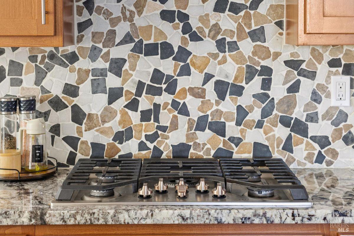 1627 Hill Road Novato CA 94947