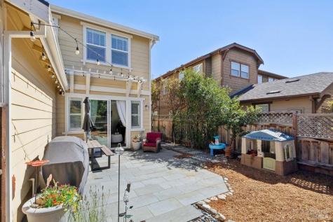 1627 Hill Road Novato CA 94947