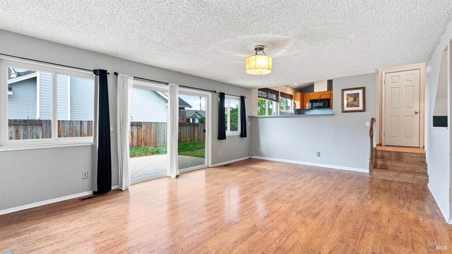 1639 Flanigan Way Petaluma CA 94954