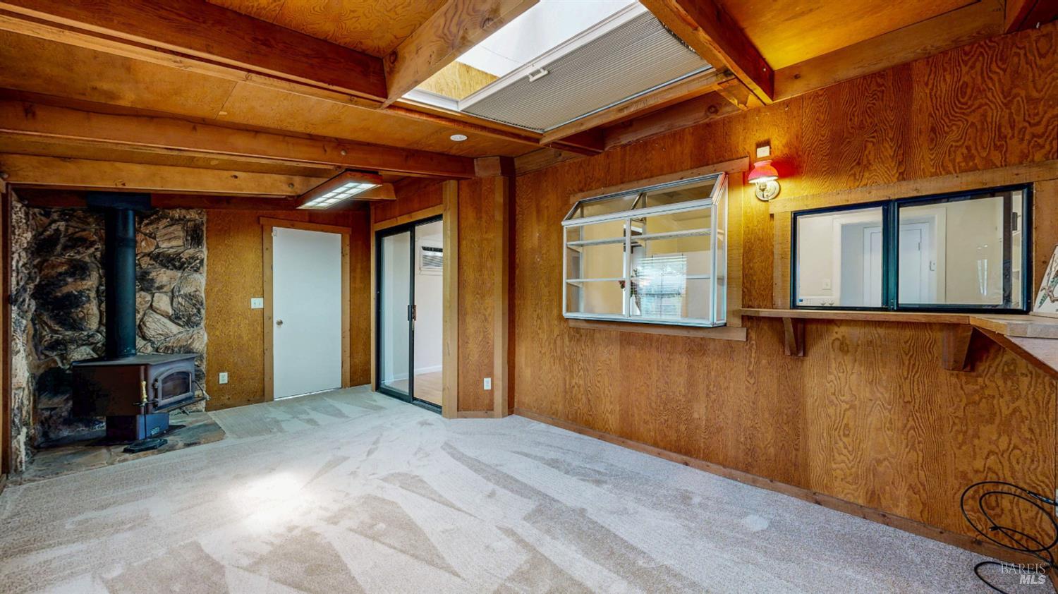 879 Yulupa Avenue Santa Rosa CA 95405