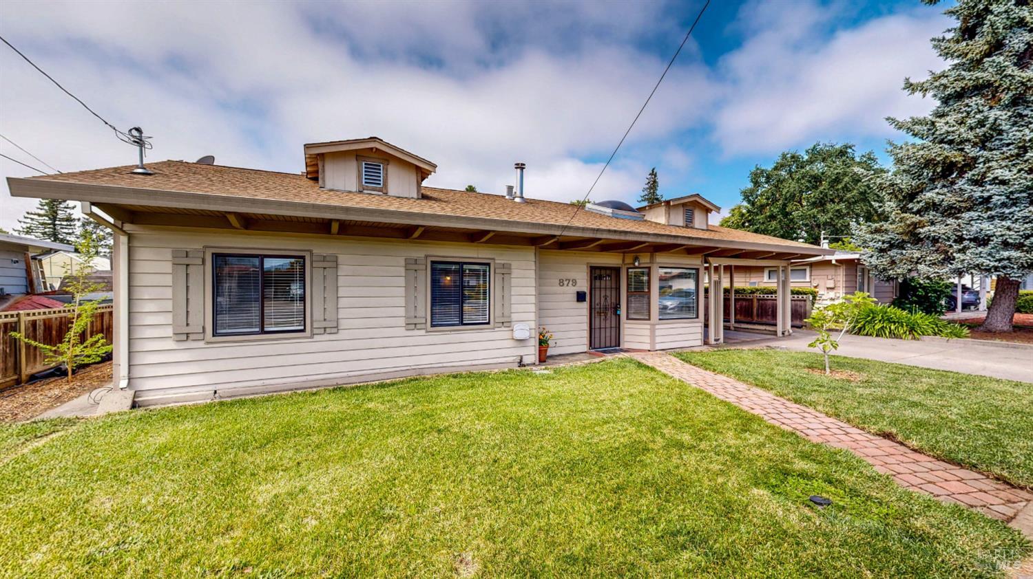 879 Yulupa Avenue Santa Rosa CA 95405