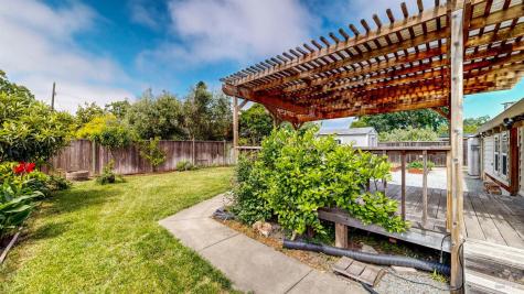 879 Yulupa Avenue Santa Rosa CA 95405