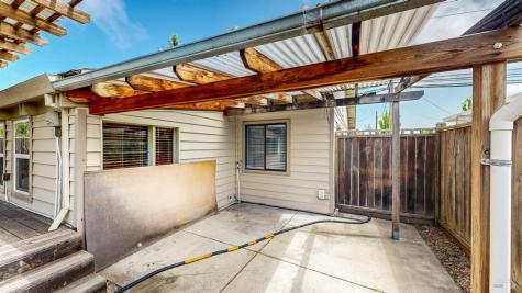 879 Yulupa Avenue Santa Rosa CA 95405
