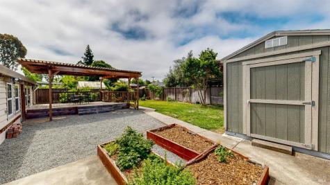 879 Yulupa Avenue Santa Rosa CA 95405