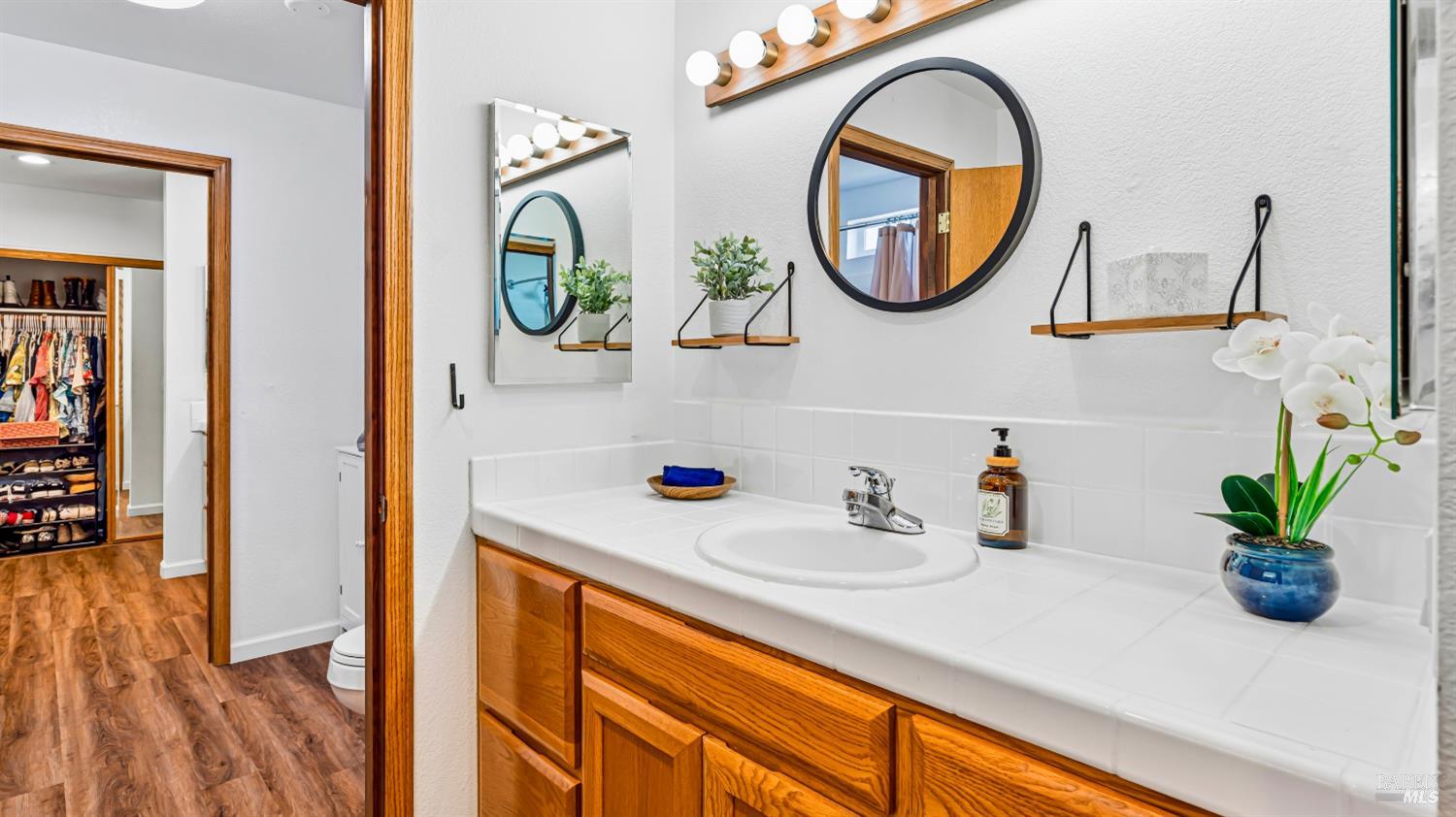 530 Oasis Drive Santa Rosa CA 95407