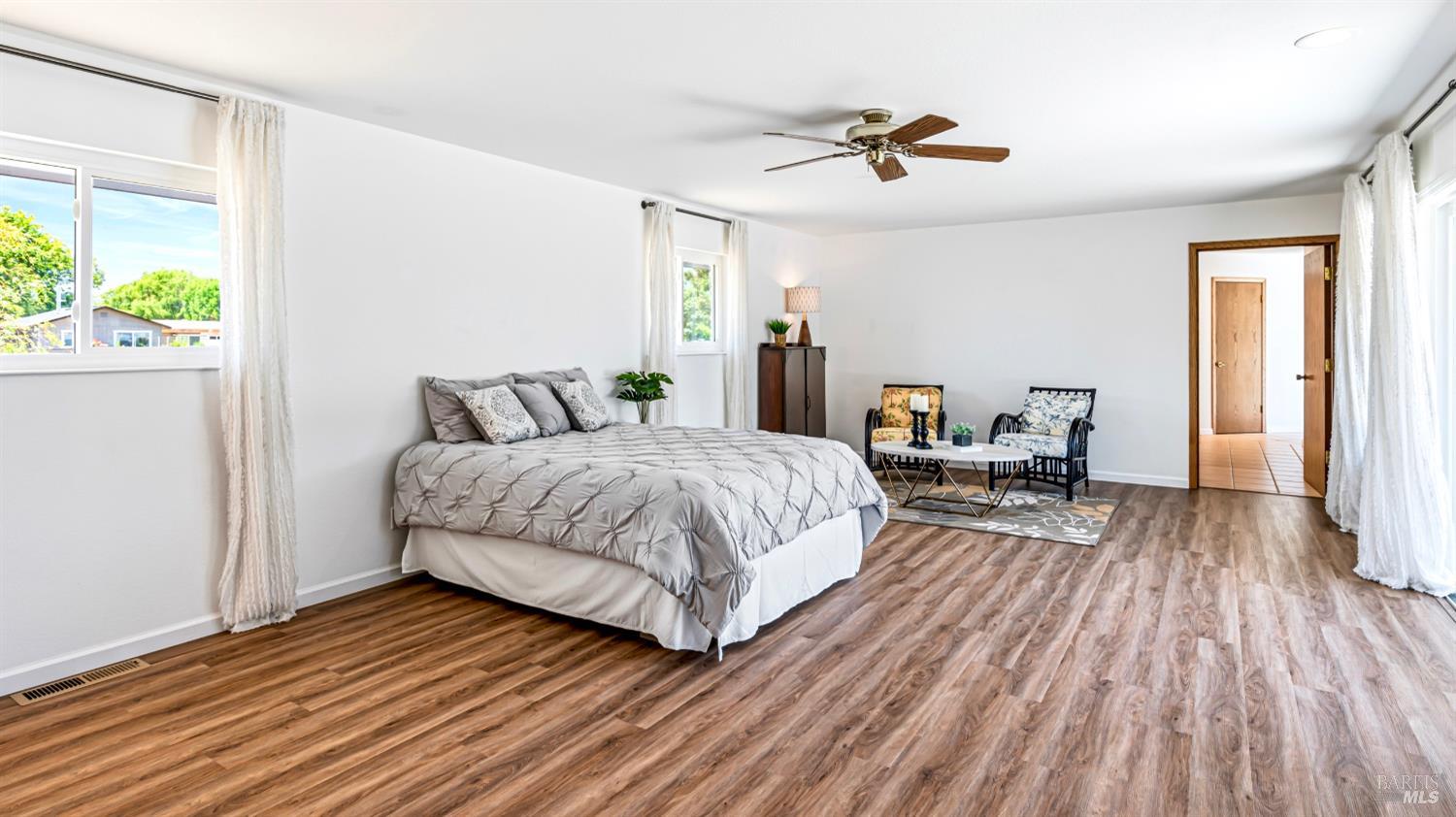 530 Oasis Drive Santa Rosa CA 95407