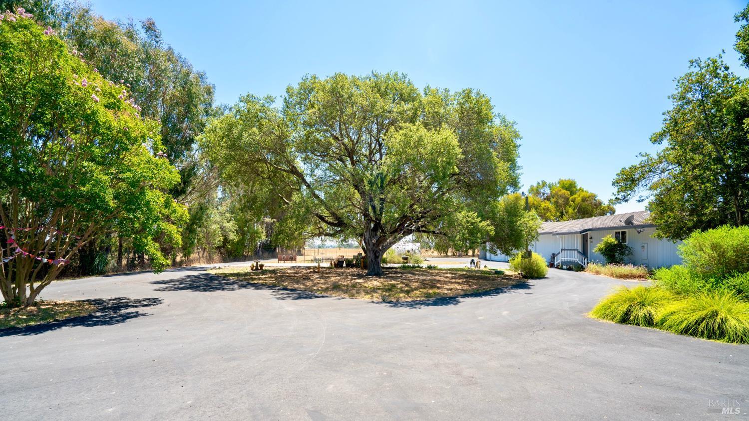 530 Oasis Drive Santa Rosa CA 95407