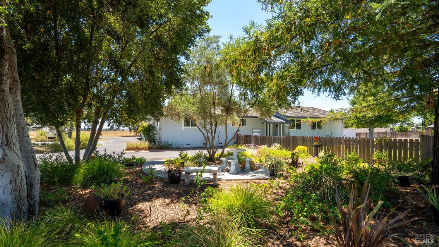 530 Oasis Drive Santa Rosa CA 95407