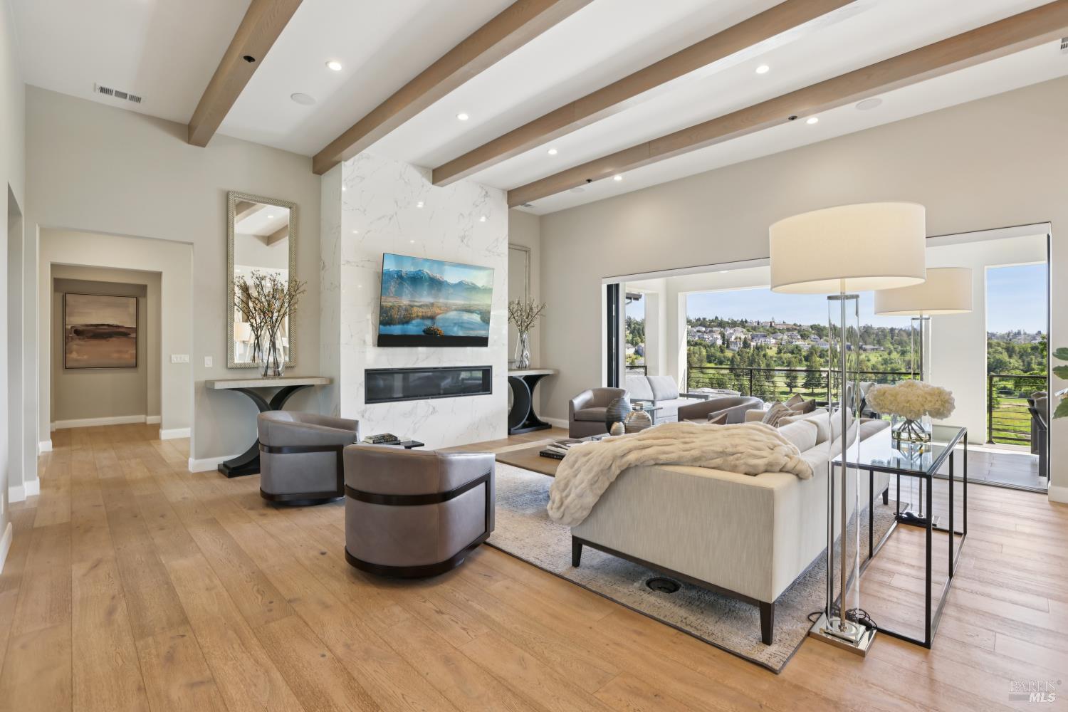 3758 Skyfarm Drive Santa Rosa CA 95403