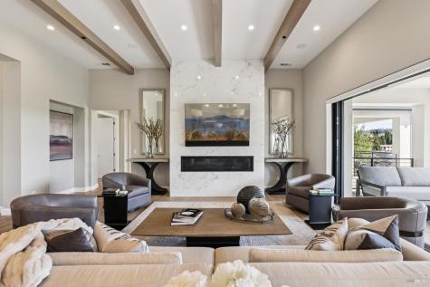 3758 Skyfarm Drive Santa Rosa CA 95403