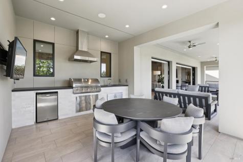 3758 Skyfarm Drive Santa Rosa CA 95403