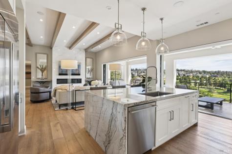 3758 Skyfarm Drive Santa Rosa CA 95403