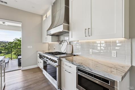 3758 Skyfarm Drive Santa Rosa CA 95403