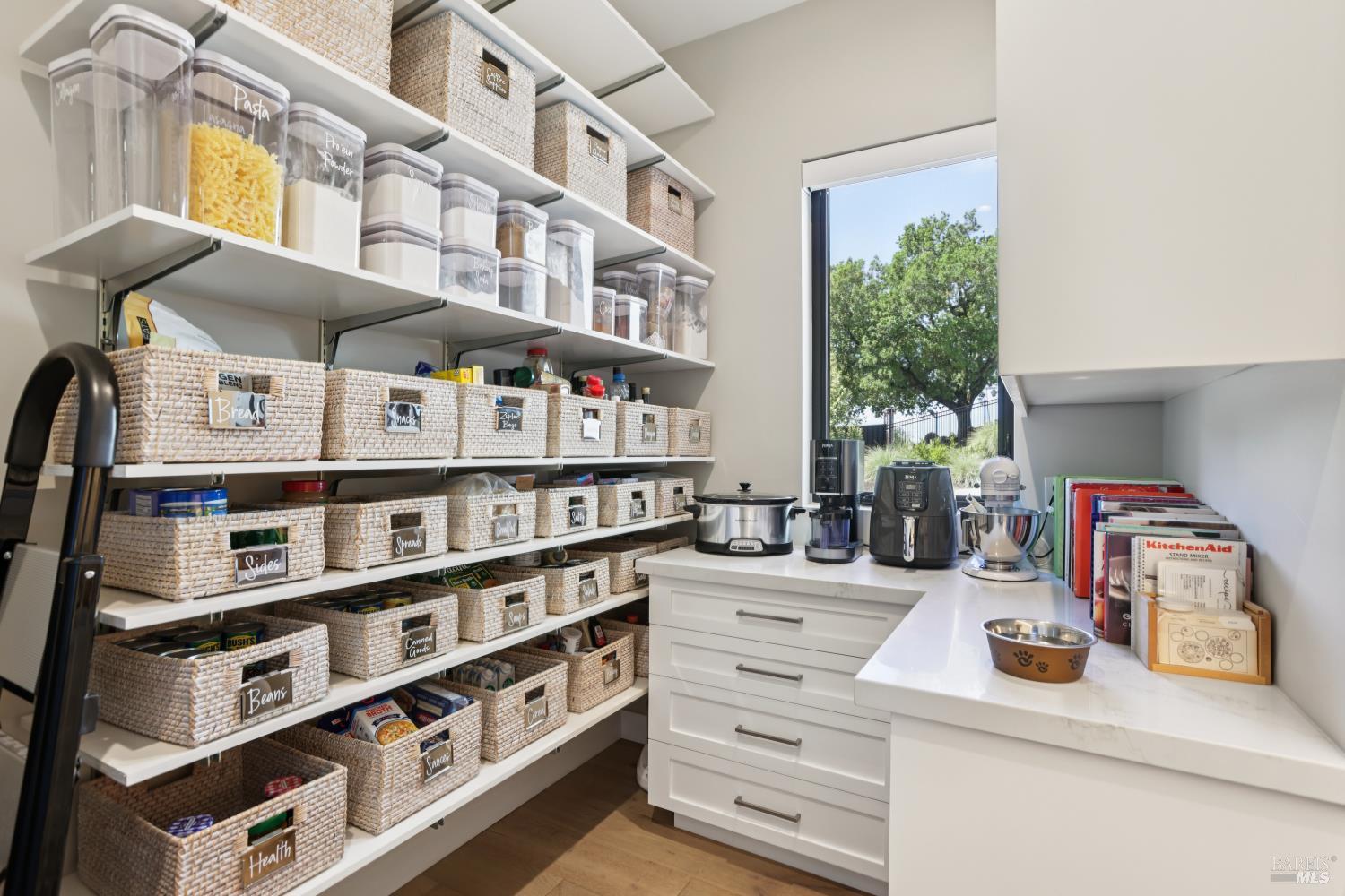3758 Skyfarm Drive Santa Rosa CA 95403