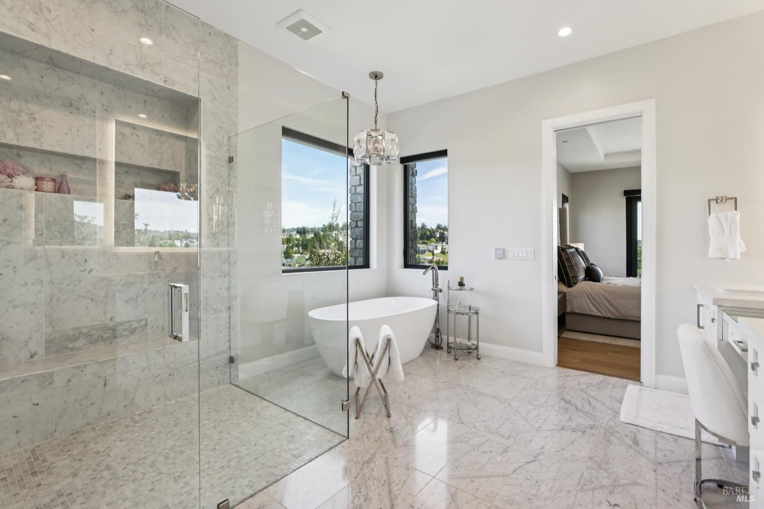 3758 Skyfarm Drive Santa Rosa CA 95403