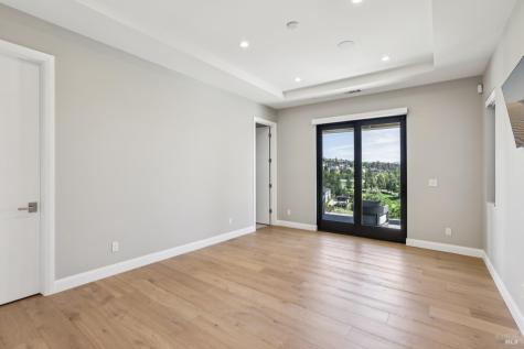 3758 Skyfarm Drive Santa Rosa CA 95403