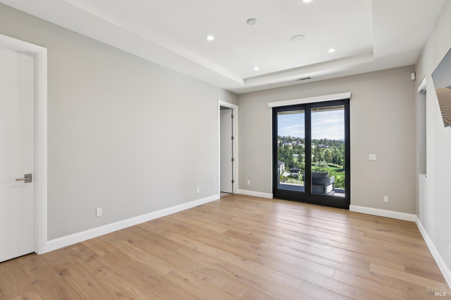 3758 Skyfarm Drive Santa Rosa CA 95403