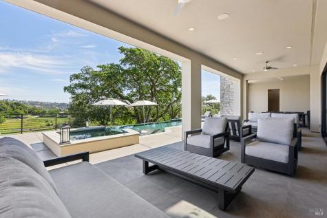 3758 Skyfarm Drive Santa Rosa CA 95403