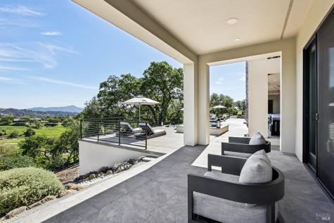 3758 Skyfarm Drive Santa Rosa CA 95403