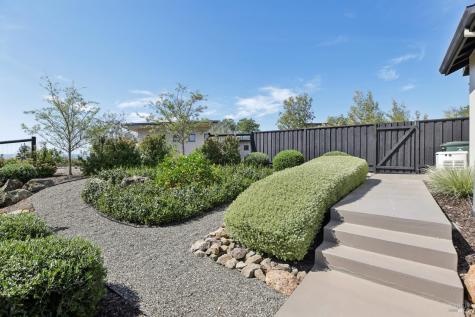 3758 Skyfarm Drive Santa Rosa CA 95403