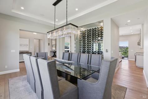 3758 Skyfarm Drive Santa Rosa CA 95403