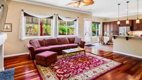 1450 Nighthawk Place Santa Rosa CA 95409