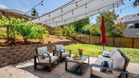 1450 Nighthawk Place Santa Rosa CA 95409