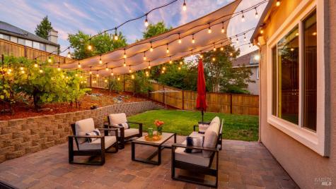 1450 Nighthawk Place Santa Rosa CA 95409