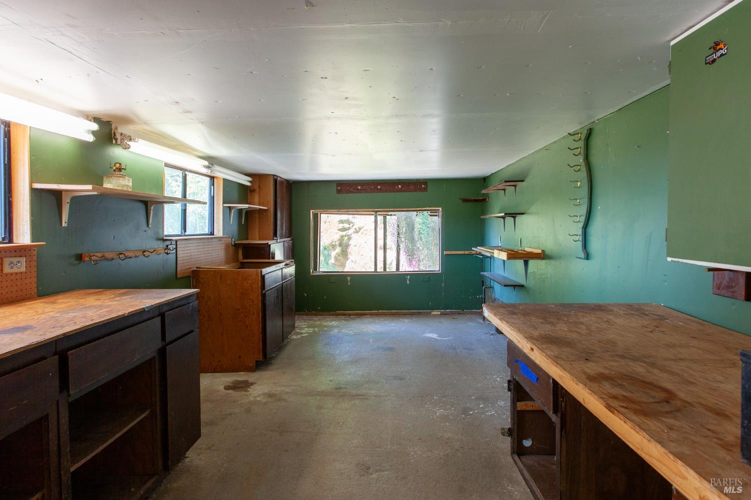 26961 Poppy Drive Willits CA 95490