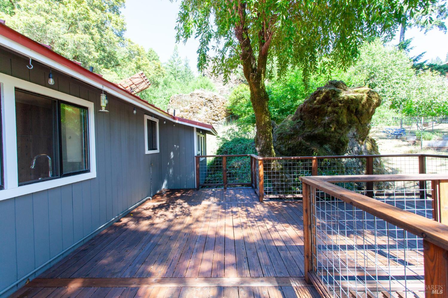 26961 Poppy Drive Willits CA 95490
