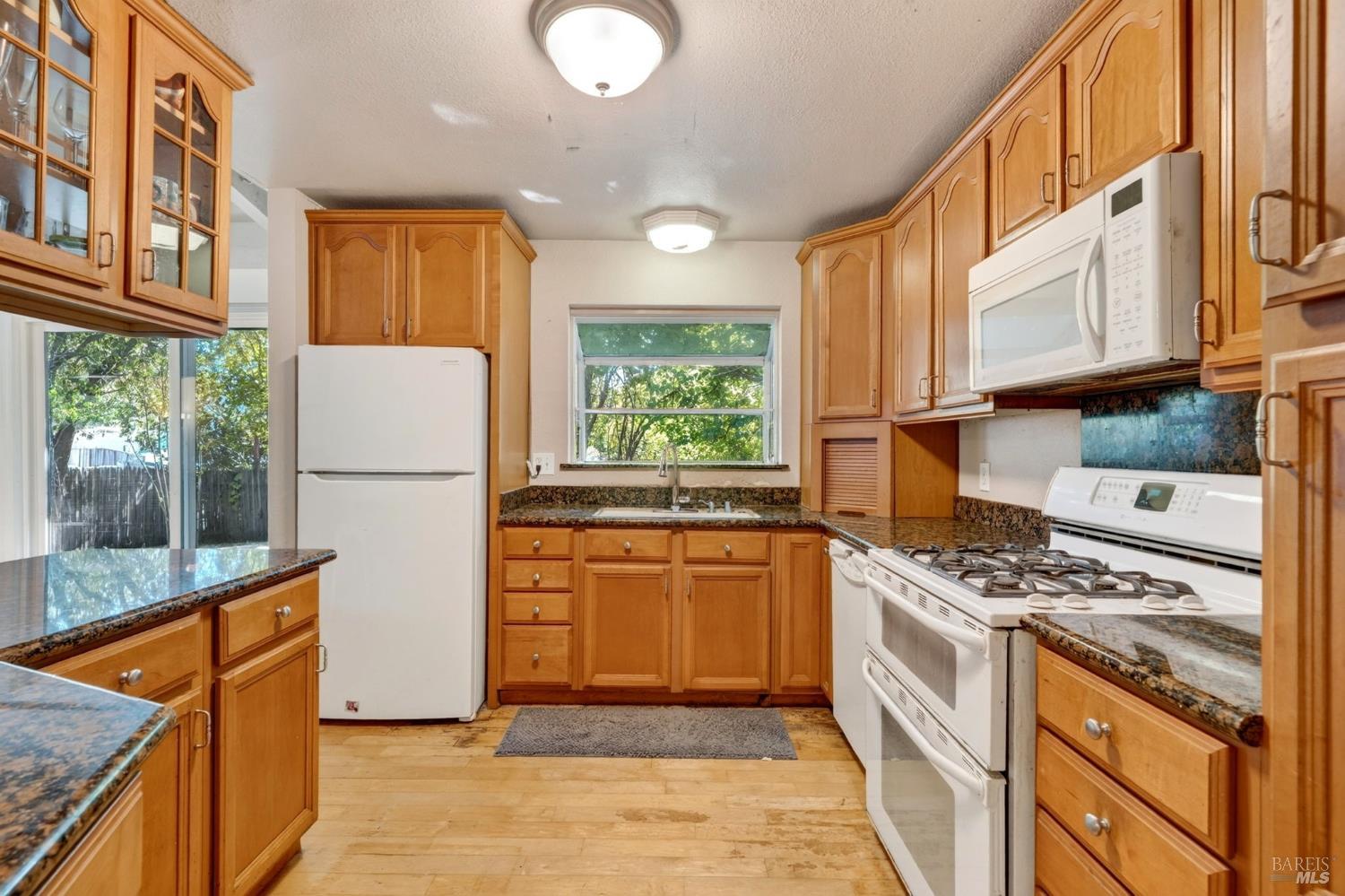 128 Burlington Drive Petaluma CA 94952