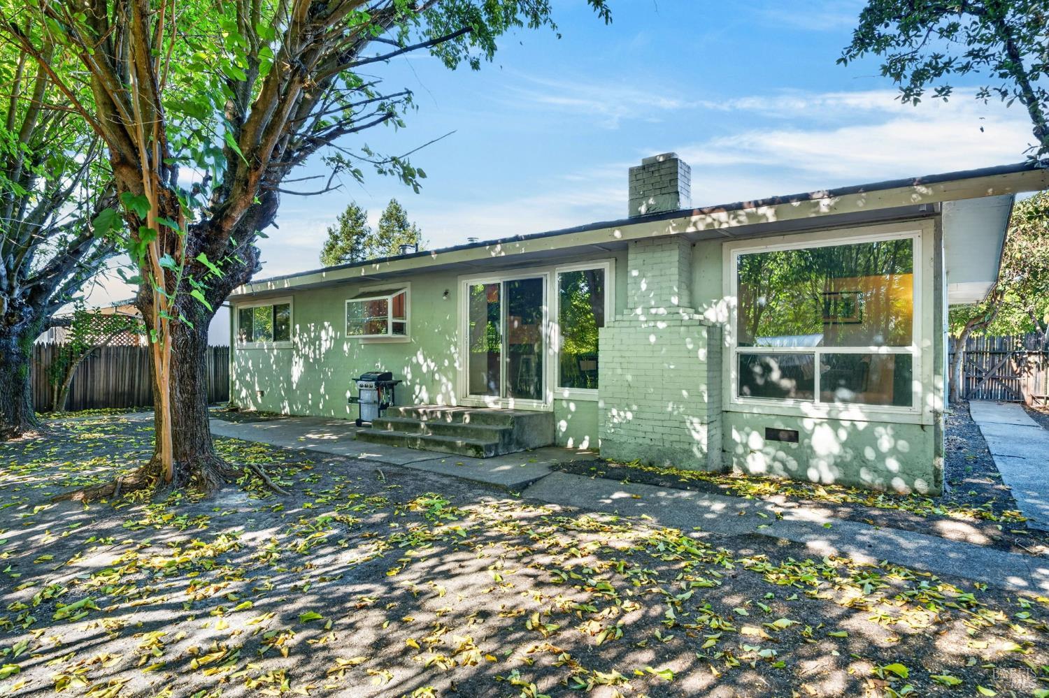128 Burlington Drive Petaluma CA 94952